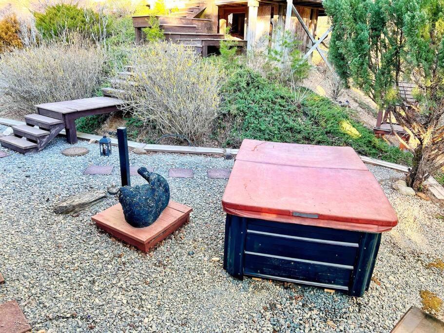 Tiny House, Wifi,Hot Tub,Secluded Villa Cosby Dış mekan fotoğraf