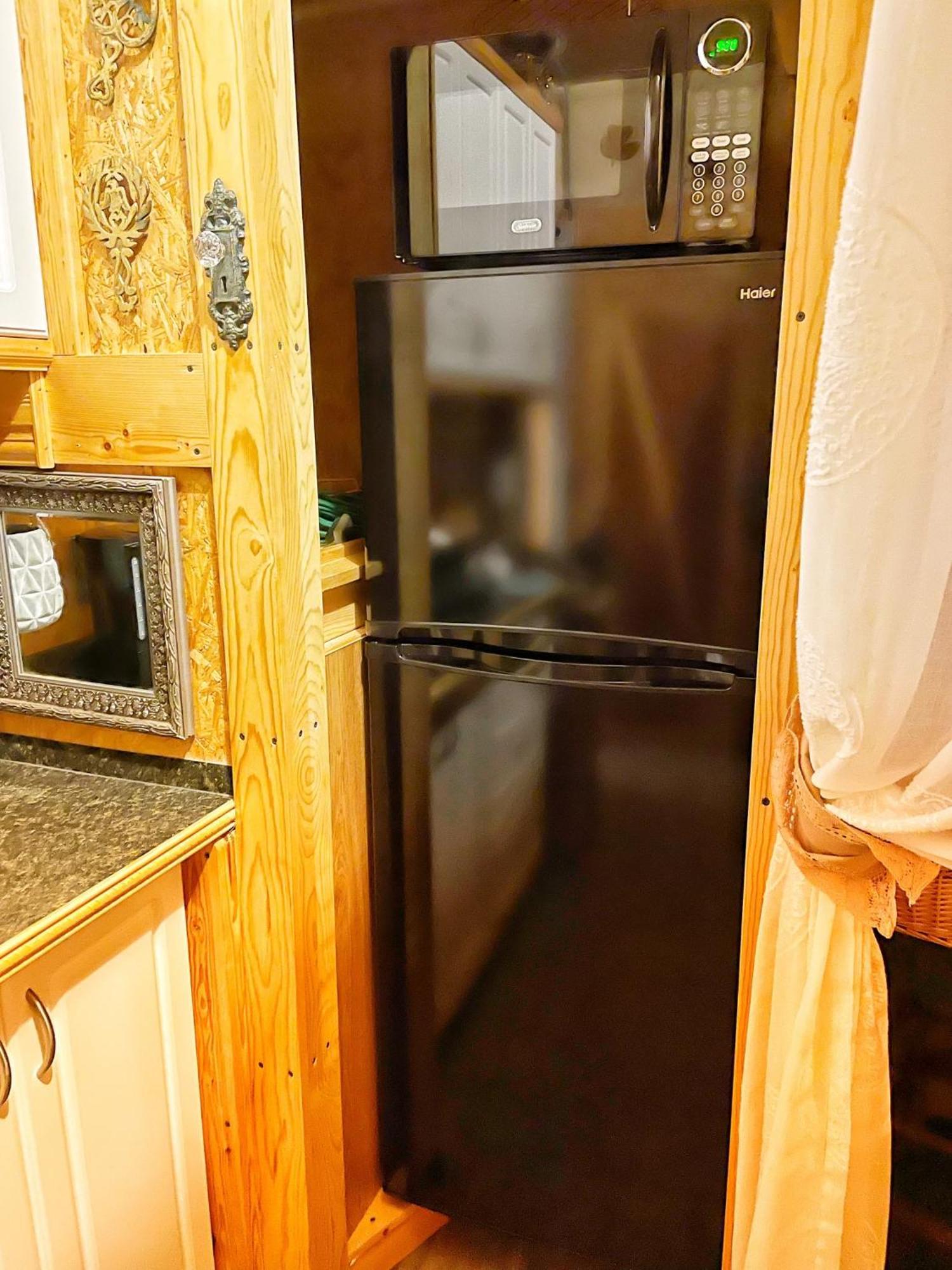 Tiny House, Wifi,Hot Tub,Secluded Villa Cosby Dış mekan fotoğraf